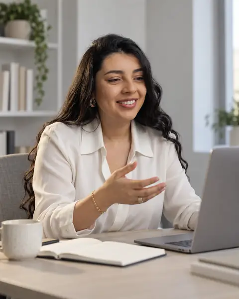 Isadora em um atendimento online